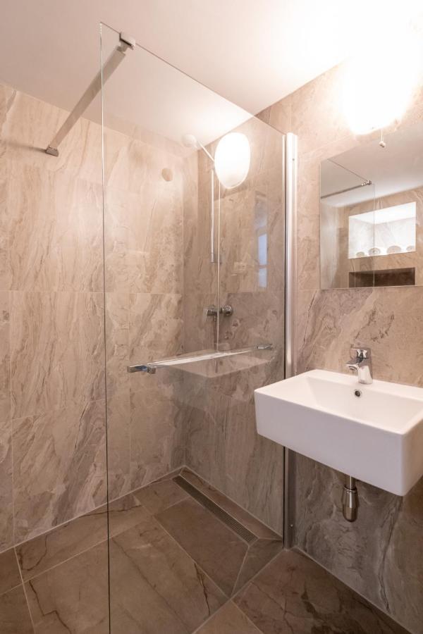 Apartments & Rooms Carera 6 Rovinj Ngoại thất bức ảnh