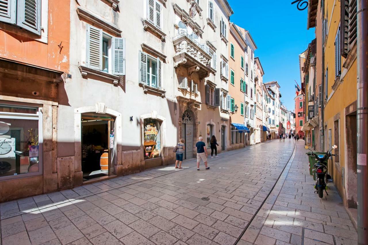 Apartments & Rooms Carera 6 Rovinj Ngoại thất bức ảnh