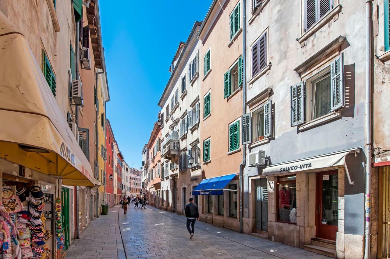Apartments & Rooms Carera 6 Rovinj Ngoại thất bức ảnh